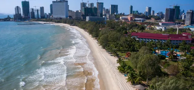 Thumbnail for ខេត្តជាប់​​ឆ្នេរ​សមុទ្រ​ទាំង​៤របស់កម្ពុជា ​នឹងកាន់តែ​កែ​ប្រែមុ​ខមាត់​ខ្លាំងបង្កើនភាពទាក់ទាញ​