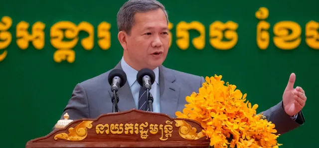 Thumbnail for សម្ដេចធិបតី ៖ គោលការណ៍អាទិភាពរបស់រាជរដ្ឋាភិបាល គឺបញ្ហាទឹកដី និងប្រជាជន