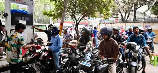 Thumbnail for បណ្តាប្រទេសមួយចំនួននៅអាស៊ីកាន់តែព្រួយបារម្ភពីកង្វះខាតប្រេង និងការហក់ឡើងតម្លៃកាន់តែខ្ពស់