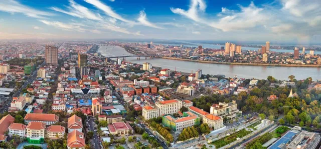 Thumbnail for ADB ព្យាករថា ​កំណើន​សេដ្ឋកិច្ចកម្ពុជា​ឆ្នាំ ២០២៦ នេះ នឹ​ងកើន ​៤,៥ ភាគរយ