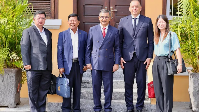 ក្រសួងអប់រំគាំទ្រគម្រោងកម្មវិធីថ្នាលឌីជីថល Edumalin ជាភាសាខ្មែរ សម្រាប់បង្រៀនគណិតវិទ្យាសិស្សថ្នាក់ទី៩