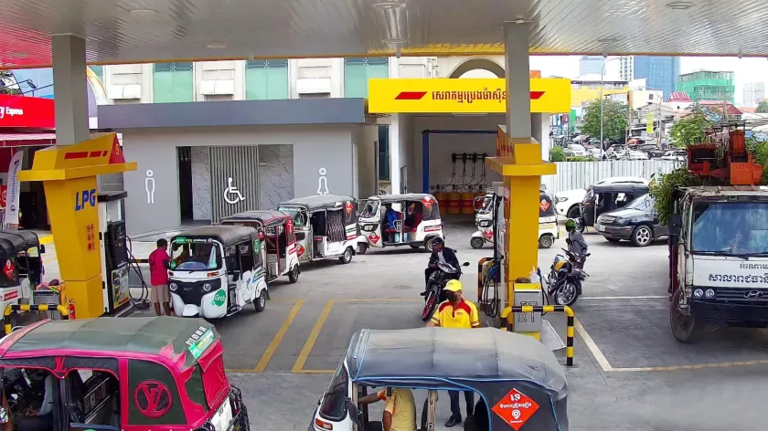 រាជរដ្ឋាភិបាលអះអាងថា កម្ពុជានៅ...