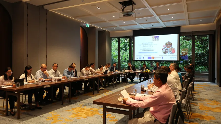 ក្រសួងរ៉ែ ថាមពល និងអង្គការ SNV ប្រកាសពីជោគជ័យ នៃគម្រោងលើកកម្ពស់ការចម្អិនស្អាត និងភូមិគ្មានផ្សែង