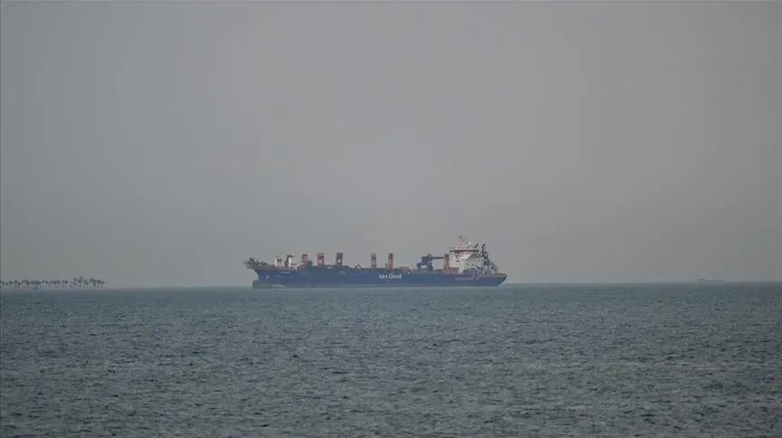 កប៉ាល់កុងតឺន័រ ចិន ផ្ដើមដឹកទំន...