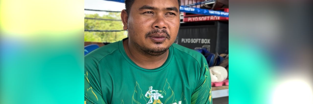 លោក ប៉ុង សាមិត្ត ទ្រាំបៀមការលំបាក បន្តតស៊ូបណ្ដុះកីឡាករ ក្នុងក្ដីស្រមៃចង់មានកីឡាករស្រុកភូមិខ្លួនល្បីល្បាញ - Article Thumbnail