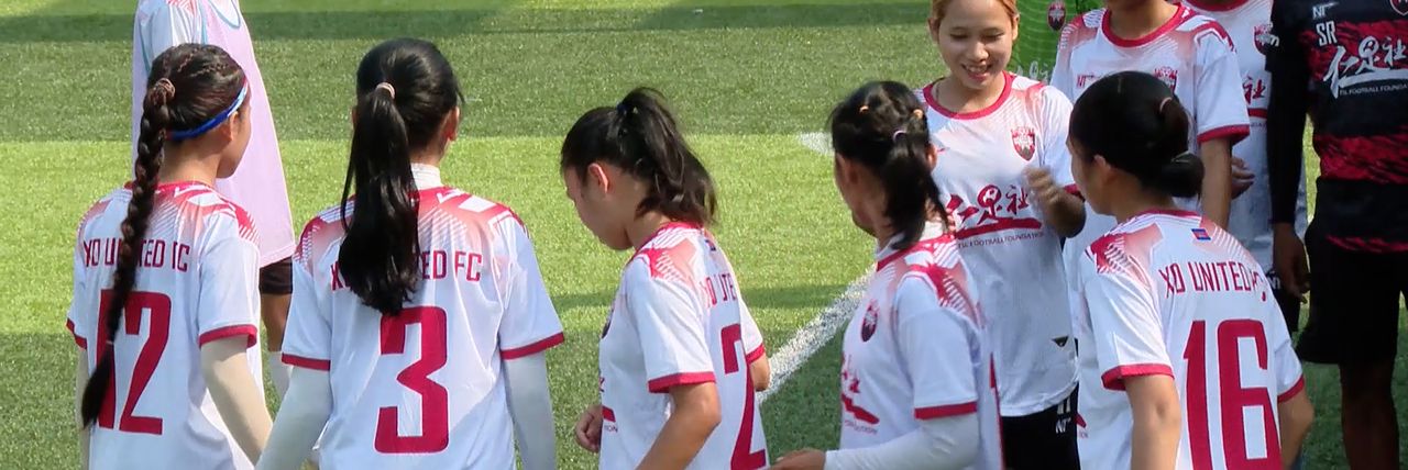 គ្រូក្រុមបាល់ទាត់នារី XO United​ បង្ហាញពីគោលដៅវែងឆ្ងាយ និងការត្រៀមខ្លួនសម្រាប់លីគកំពូលនារីកម្ពុជា - Article Thumbnail