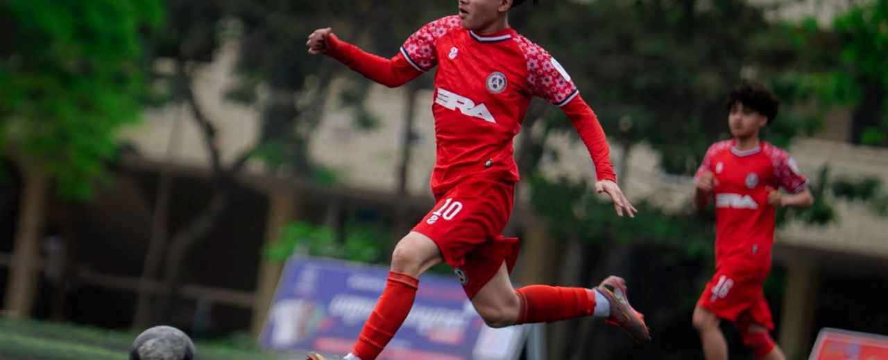 យុវជន តេង ឈានឡុង៖ តាមរយៈពានរង្វាន់វិទ្យាល័យធ្វើឱ្យគេមានទំនាក់ទំនងល្អនិងទទួលបានការគាំទ្រច្រើនជាងមុន