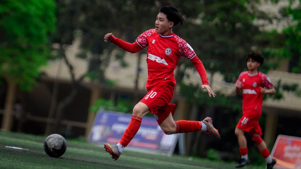 យុវជន តេង ឈានឡុង៖ តាមរយៈពានរង្វាន់វិទ្យាល័យធ្វើឱ្យគេមានទំនាក់ទំនងល្អនិងទទួលបានការគាំទ្រច្រើនជាងមុន