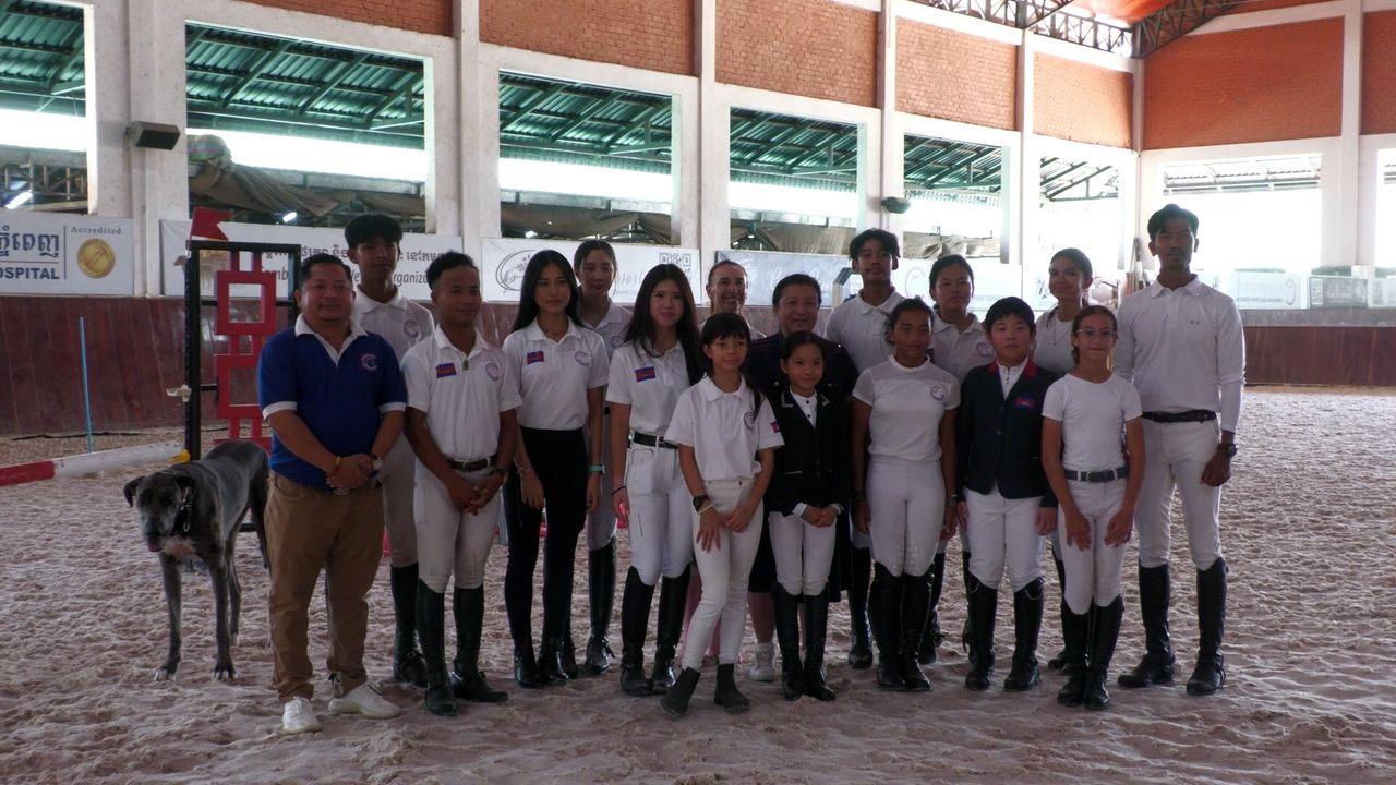 សហព័ន្ធកីឡាជិះសេះកម្ពុជា បង្ហាញមុខក្រុមជម្រើសជាតិ និងក្រុមថ្នាល ដើម្បីត្រៀមខ្លួនឆ្ពោះទៅដណ្តើមមេដាយ SEA Games 2027 និង Asian Youth Games 2031