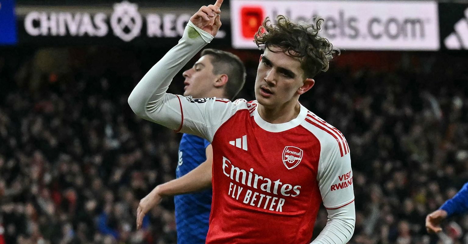 Arsenal ខិតកាន់តែជិតការឈ្នះ PL