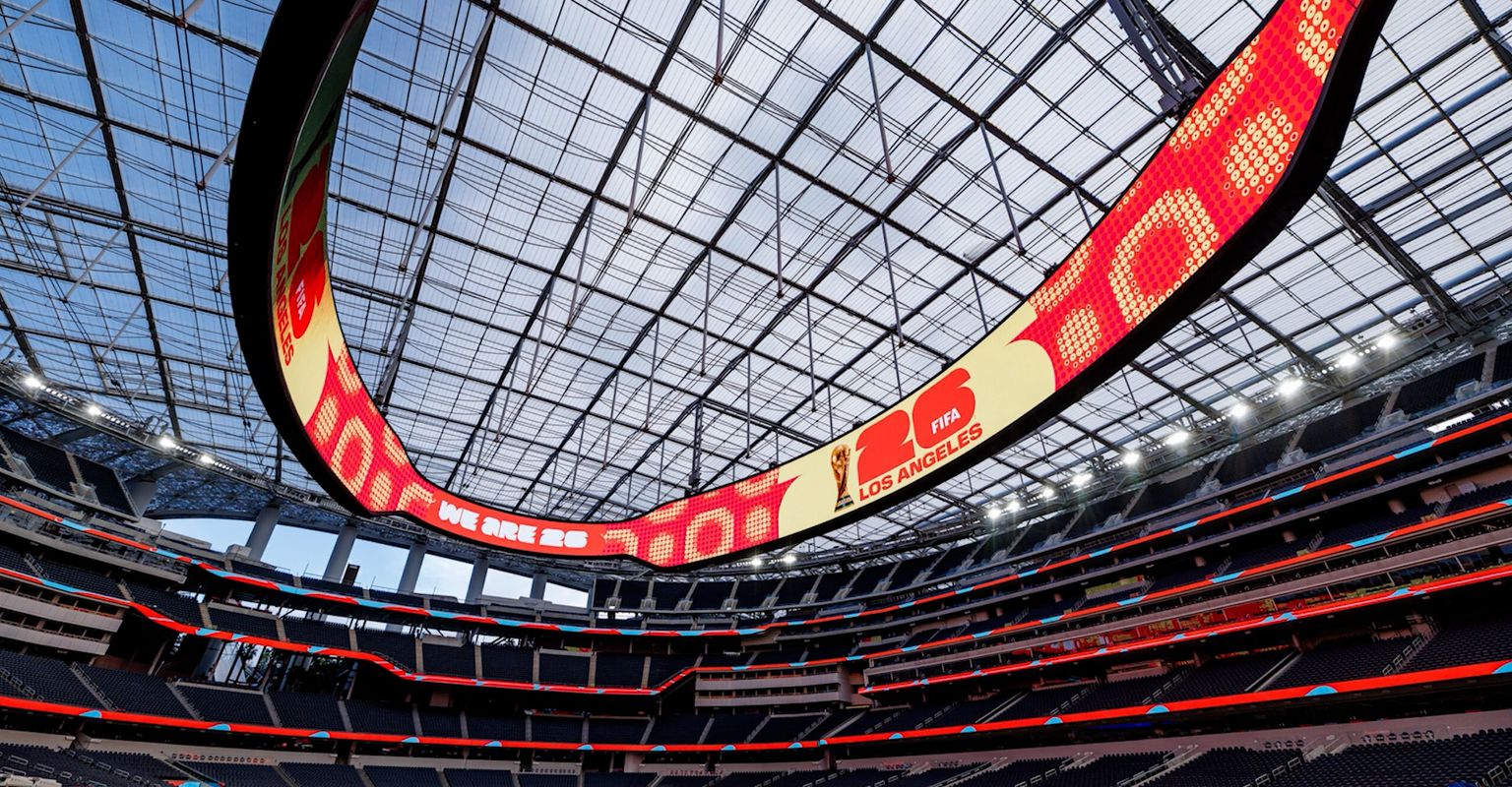 កីឡាករបាល់ទាត់ឆ្នើមៗដែលបាត់បង់