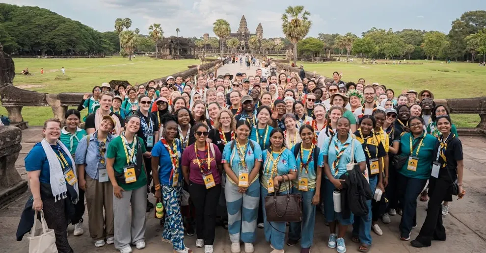ដល់ទឹកដីអង្គរ គណៈប្រតិភូ-ក្រុមនារី គ្រប់ជាតិសាសន៍ផ្ដើមបេសកកម្មនៅប្រាសាទអង្គរវត្ត