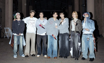 BTS បំបែកកំណត់ត្រា Taylor Swift លើតារាង Billboard Global ជាមួយបទ "SWIM"