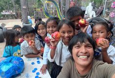 ស្ថាបនិកសាលាដូង អំពាវនាវសប្បុរសជនជួយធុងចម្រុះទឹកសម្រាប់ក្មេងតូចៗលើភ្នំគិរីរម្យ