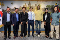 N.John ត្រៀម​បង្ហាញ​វត្តមាន​ម្ដង​ទៀតនៅ​កូរ៉េក្នុង​កម្មវិធីផ្លូវ​ការ​របស់ស្ថានទូត​ - Article
