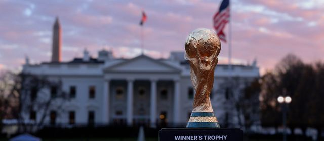 តើព្រឹត្តិការណ៍ FIFA World Cup ឆ្នាំណាដែលមានអ្នកចូលរួមទស្សនាច្រើនបំផុត?