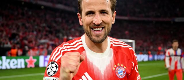 លទ្ធផលបានពីការប្រឹងប្រែង! Harry Kane​ ប្ដូរពីកីឡាករអភ័ព្វមកជាអ្នកប្រមូលពាននៅ Bayern Munich