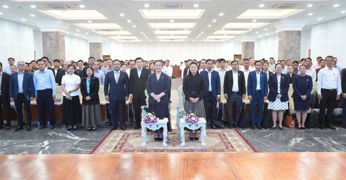 ក្រសួងរៀបចំដែនដី សហការជាសមាគមធ...