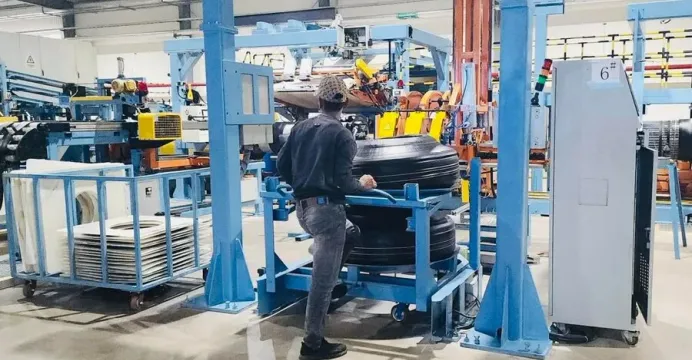 បរិមាណនៃការនាំកៅស៊ូចេញធ្លាក់ចុ...