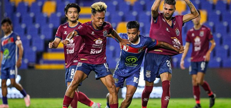 ការប្រកួត Cambodian Premier Le...