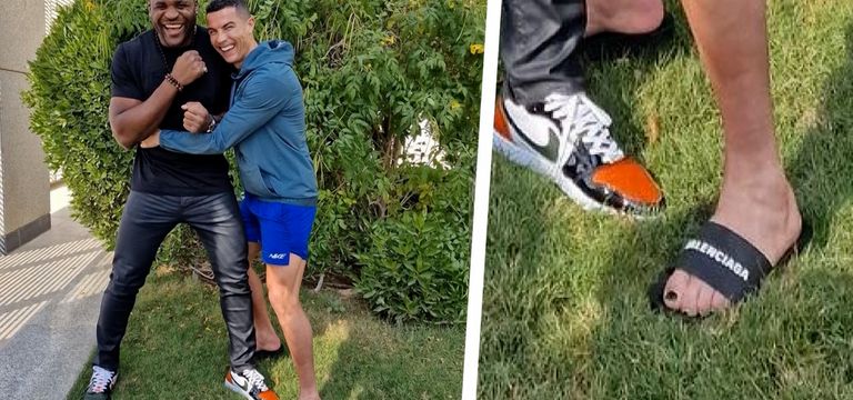 ហេតុអ្វីបានជា Cristiano Ronald...