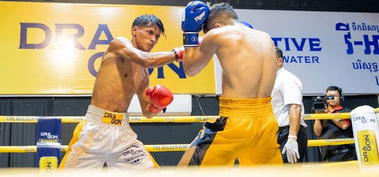 ក្បាច់ស្នៀតដ៏ជក់ចិត្តរបស់ប្រដា...