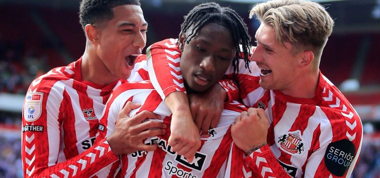 ១២ខែដ៏អស្ចារ្យរបស់ Sunderland ...