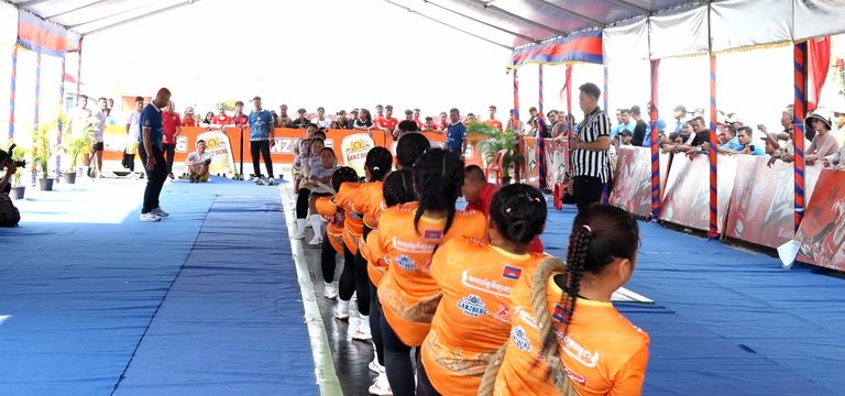 សហព័ន្ធកីឡាទាញព្រ័ត្រកម្ពុជា ប...