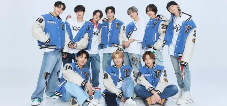 Cam-Teume ធ្វើបាន! ខ្លាចភ្លៀងចំថ្ងៃប្រគំតន្រ្ដីអ្នកគាំទ្រកម្ពុជានាំគ្នាធ្វើតាមជំនឿខ្មែរល្បីដល់អ្នកគាំទ្រអន្តរជាតិ