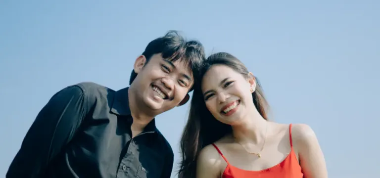 ៥ ប្រយោគខ្លីៗ បង្កប់អត្ថន័យពិសេស បន្ថែមជាតិស្ករឱ្យទំនាក់ទំនងស្នេហា