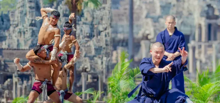 ក្បាច់គុនសៅលីង ត្រឡប់​មក​កម្ពុជា​ម្ដង​ទៀត សម្ដែង​រួម​គ្នា ក្បាច់គុនល្បុក្កតោ លើទឹកដីអង្គរ