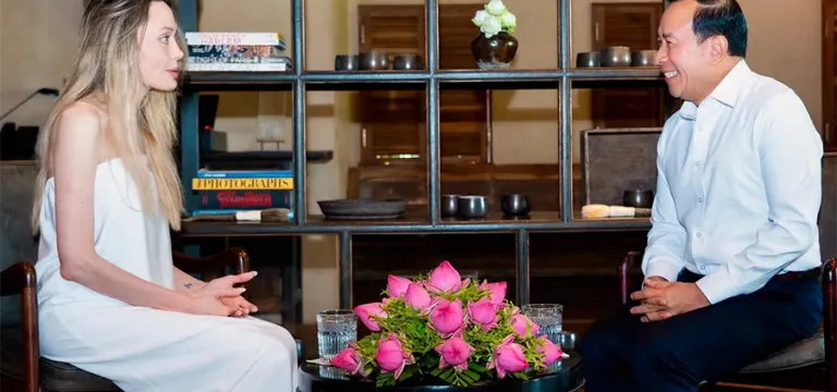 Angelina Jolie ប្ដេជ្ញានឹងចូលរួមផ្សព្វផ្សាយទេសចរណ៍កម្ពុជា ទៅកាន់ពិភពលោក